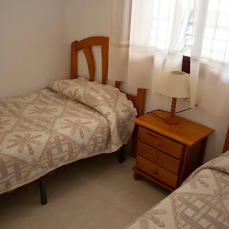 Topacio Unitursa * Κάλπε